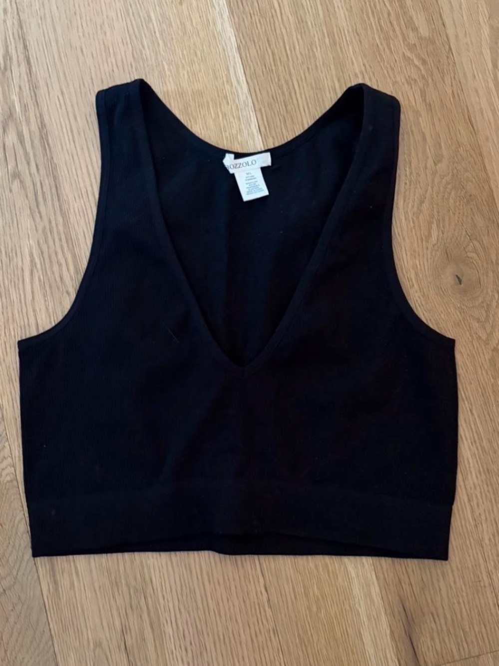 2 pack of black and pink tank tops